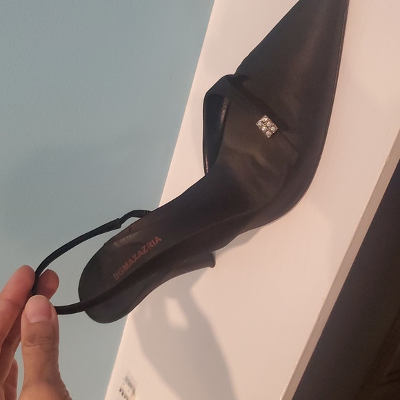 BCBG Max Azria Black Stilettos - Picture 7 of 12